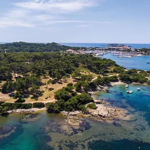 4* Hotel Helios & - Ile Des Embiez