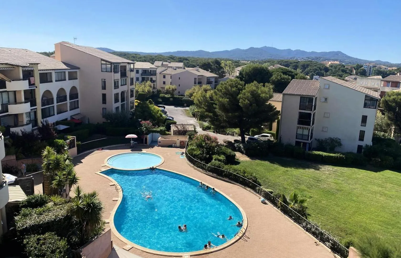 Residence Jardins D Azur B - Super Studio Proche Mer Dans Domaine Avec Piscine Mae-8194 Six-Fours-les-Plages Apartment